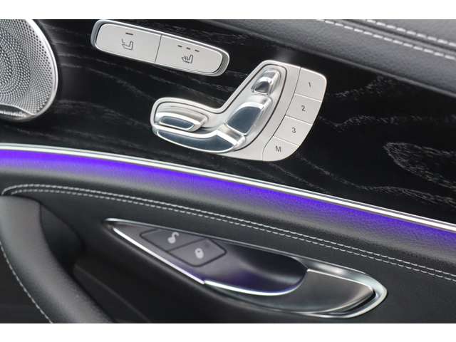 メルセデスベンツ Ｅクラスワゴン Ｅ２２０Ｄ アバンギャルド スポーツ（本革仕様） ディーゼルターボ H29年 (近畿) 99
