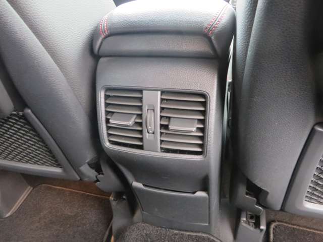 メルセデスベンツ Ｂクラス Ｂ２５０ ４マティック スポーツ ４ＷＤ H29年 (東北) 99