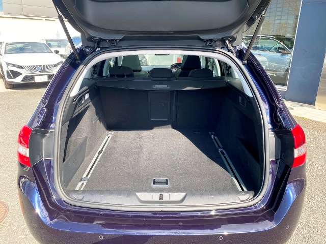 プジョー ３０８ＳＷ アリュール H28年 (東北) 99