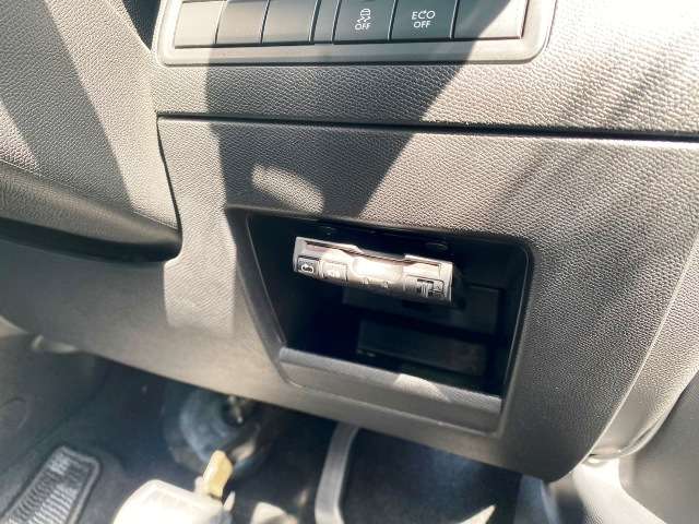 プジョー ３０８ＳＷ アリュール H28年 (東北) 99