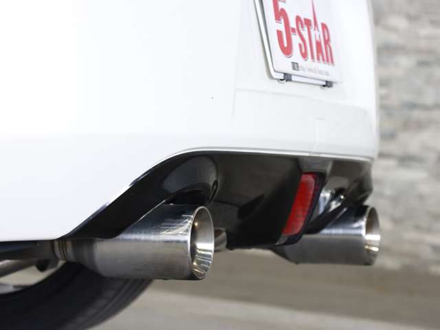 日産 フェアレディＺ ３．７ ヘリテージエディション H30年 (関東) 99