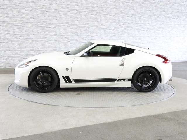 日産 フェアレディＺ ３．７ ヘリテージエディション H30年 (関東) 99