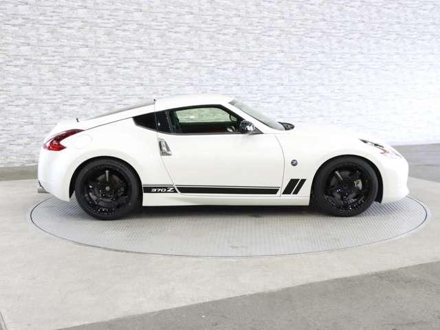 日産 フェアレディＺ ３．７ ヘリテージエディション H30年 (関東) 99