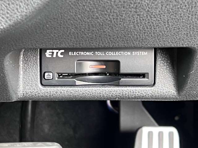 日産 フェアレディＺ ３．７ ヘリテージエディション H30年 (関東) 99