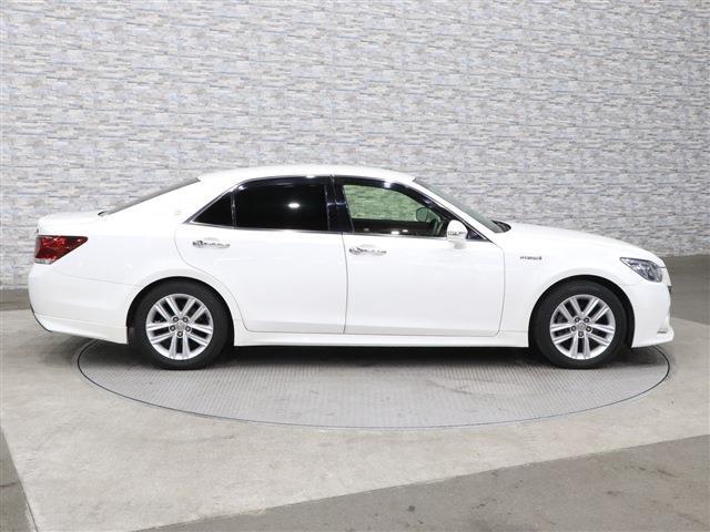 トヨタ クラウン　ハイブリッド ハイブリッド ２．５ Ｓ H25年 (関東) 99