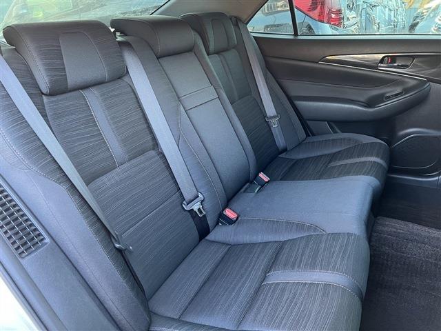 トヨタ クラウン　ハイブリッド ハイブリッド ２．５ Ｓ H25年 (関東) 99