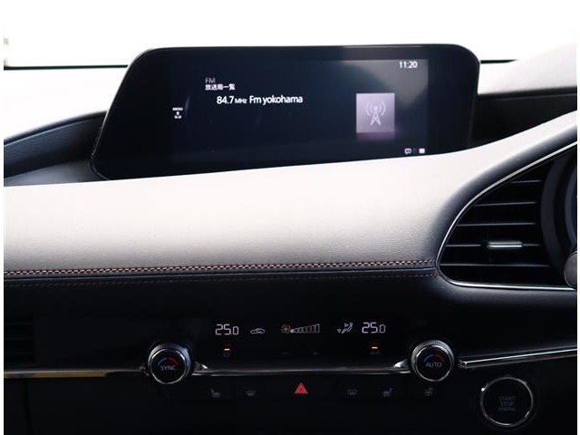 マツダ ＭＡＺＤＡ３　ファストバック １．８ ＸＤ Ｌパッケージ ディーゼルターボ R3年 (関東) 99