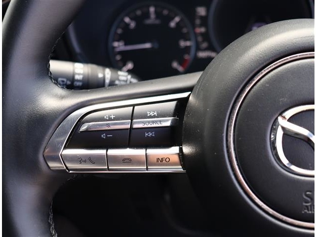 マツダ ＭＡＺＤＡ３　ファストバック １．８ ＸＤ Ｌパッケージ ディーゼルターボ R3年 (関東) 99