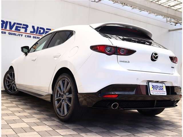 マツダ ＭＡＺＤＡ３　ファストバック １．８ ＸＤ Ｌパッケージ ディーゼルターボ R3年 (関東) 99