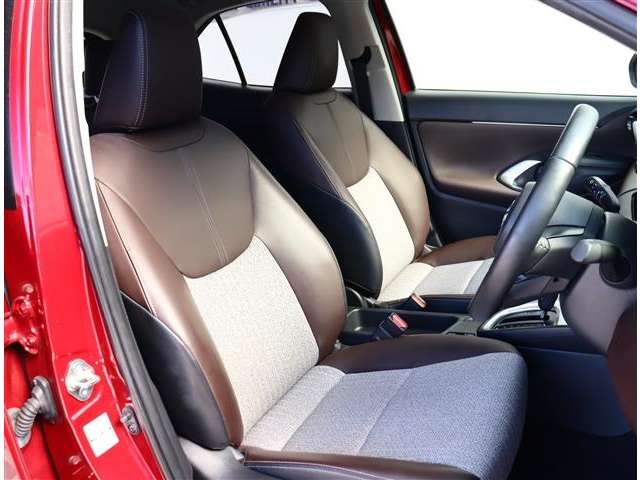 トヨタ ヤリスクロス　ハイブリッド １．５ ハイブリッド Ｚ R4年 (関東) 99