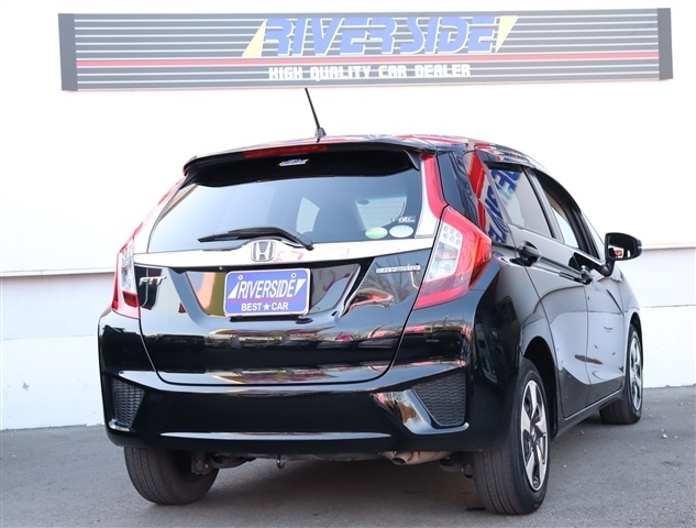ホンダ フィット　ハイブリッド １．５ ハイブリッド Ｆ H29年 (関東) 99