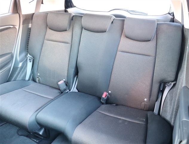 ホンダ フィット　ハイブリッド １．５ ハイブリッド Ｆ H29年 (関東) 99