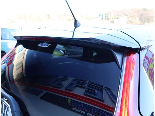 ホンダ フィット　ハイブリッド １．５ ハイブリッド Ｆ H29年 (関東) 99