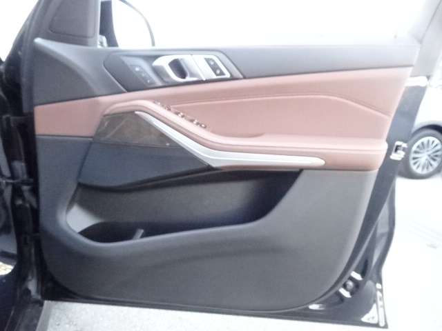 ＢＭＷ Ｘ５ Ｘドライブ ３５Ｄ Ｍスポーツ ４ＷＤ R3年 (近畿) 99