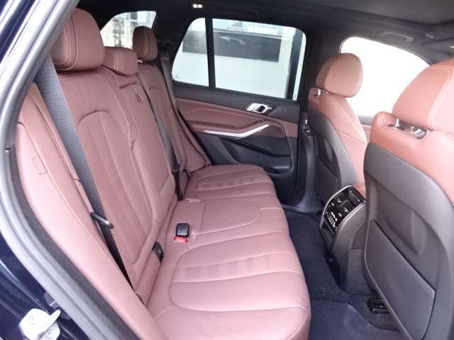 ＢＭＷ Ｘ５ Ｘドライブ ３５Ｄ Ｍスポーツ ４ＷＤ R3年 (近畿) 99