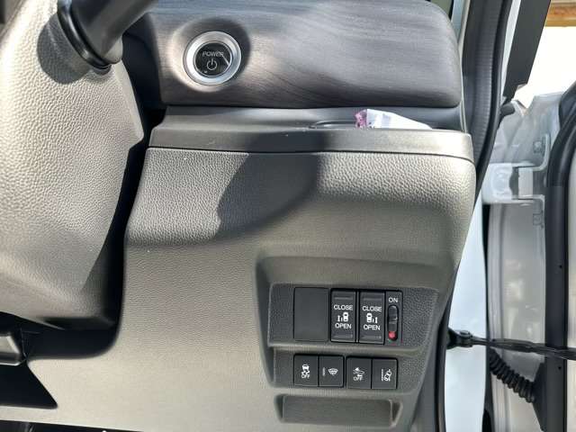 ホンダ フリード＋　ハイブリッド １．５ ハイブリッド Ｇ R6年 (東海) 99