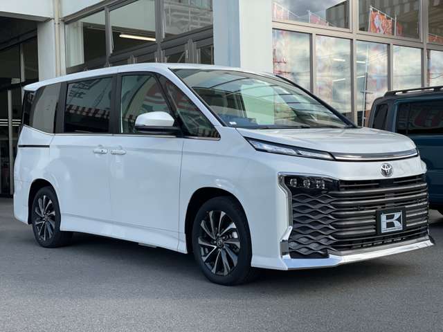 トヨタ ヴォクシー ２．０ Ｓ－Ｚ R6年 (近畿) 99