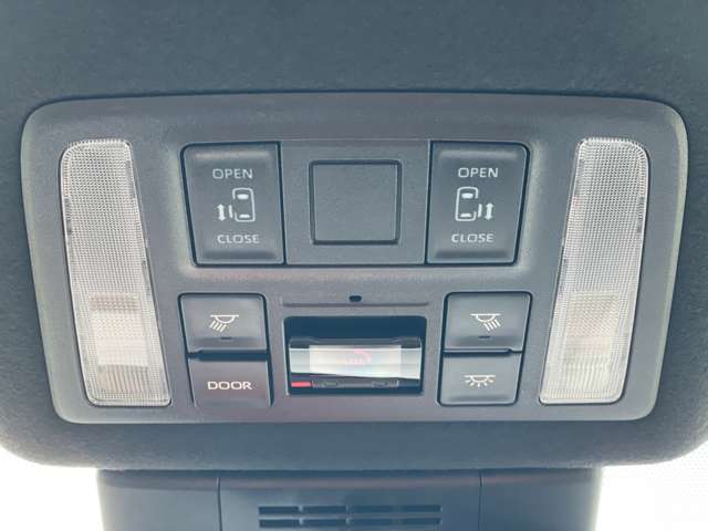 トヨタ ヴォクシー ２．０ Ｓ－Ｚ R6年 (近畿) 99