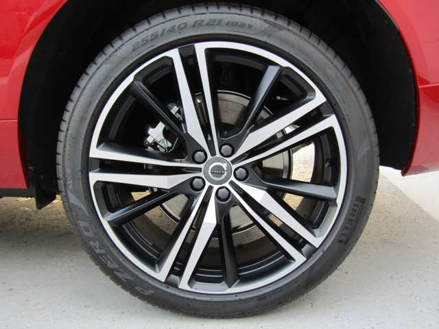 ボルボ ＸＣ６０ Ｂ６ ＡＷＤ Ｒデザイン ４ＷＤ R3年 (関東) 99