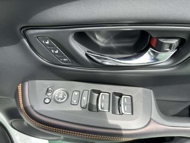 ホンダ ＺＲ－Ｖ ２．０ Ｅ：ＨＥＶ Ｚ R6年 (東海) 99