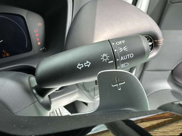 ホンダ ＺＲ－Ｖ ２．０ Ｅ：ＨＥＶ Ｚ R6年 (東海) 99