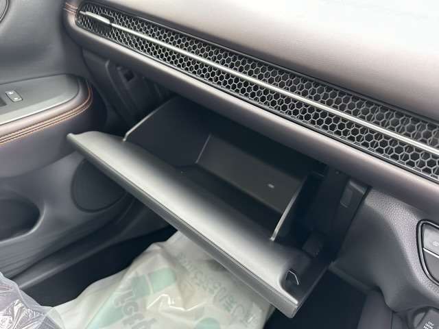 ホンダ ＺＲ－Ｖ ２．０ Ｅ：ＨＥＶ Ｚ R6年 (東海) 99