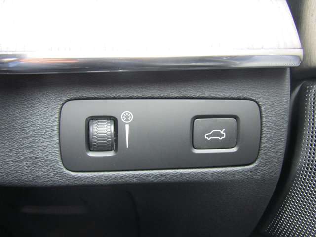 ボルボ ＸＣ９０ Ｂ６ ＡＷＤ インスクリプション ４ＷＤ R4年 (関東) 99