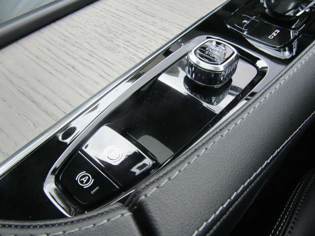 ボルボ ＸＣ９０ Ｂ６ ＡＷＤ インスクリプション ４ＷＤ R4年 (関東) 99