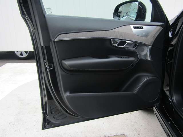 ボルボ ＸＣ９０ Ｂ６ ＡＷＤ インスクリプション ４ＷＤ R4年 (関東) 99