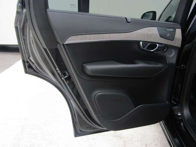 ボルボ ＸＣ９０ Ｂ６ ＡＷＤ インスクリプション ４ＷＤ R4年 (関東) 99