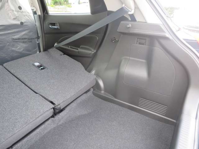 スズキ スイフト スポーツ １．４ R6年 (関東) 99