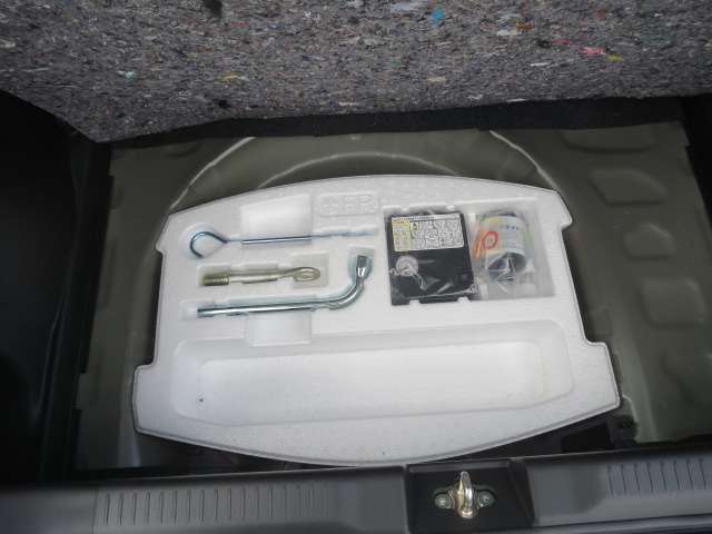 スズキ スイフト スポーツ １．４ R6年 (関東) 99