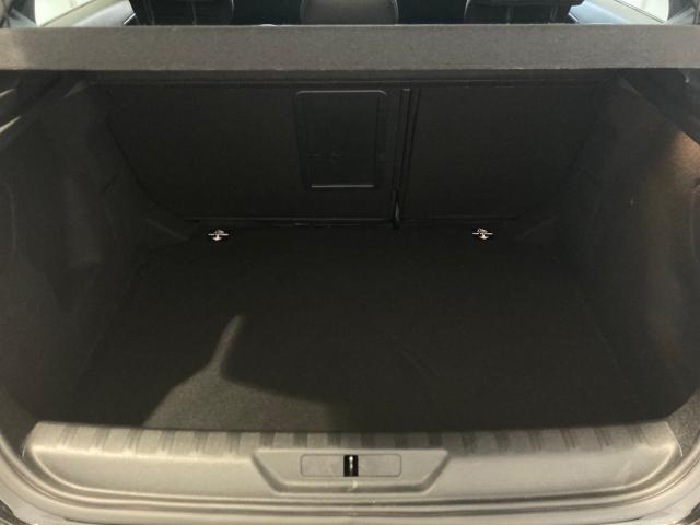 プジョー ３０８ ＧＴライン ブルーＨＤＩ ブラック パック ディーゼルターボ R1年 (中国) 99