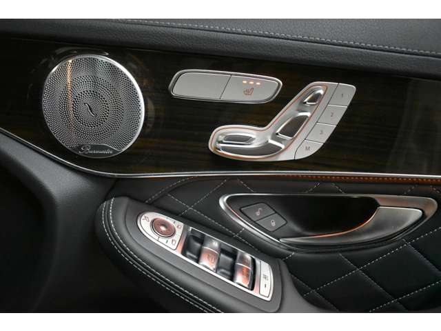 メルセデスベンツ ＧＬＣクラス ２５０ ４マチック エディション１ ４ＷＤ H28年 (関東) 99