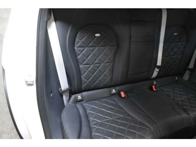 メルセデスベンツ ＧＬＣクラス ２５０ ４マチック エディション１ ４ＷＤ H28年 (関東) 99