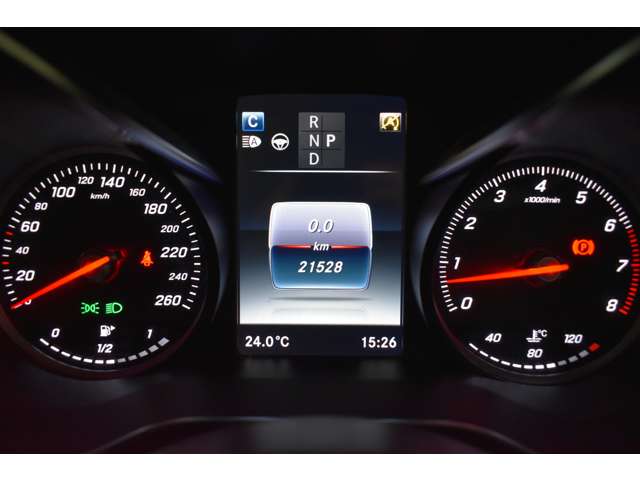 メルセデスベンツ ＧＬＣクラス ２５０ ４マチック エディション１ ４ＷＤ H28年 (関東) 99