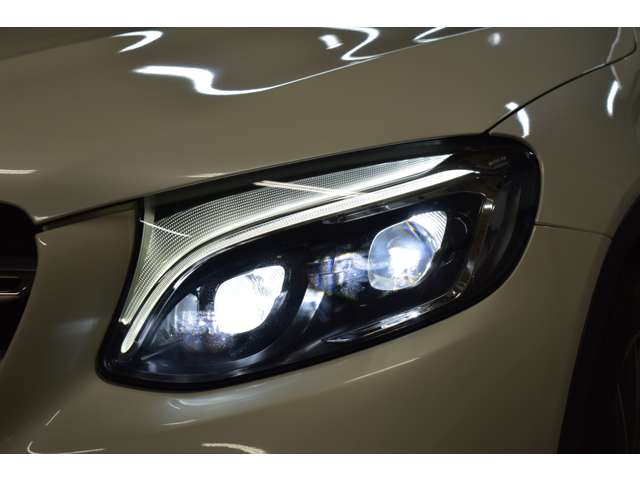 メルセデスベンツ ＧＬＣクラス ２５０ ４マチック エディション１ ４ＷＤ H28年 (関東) 99