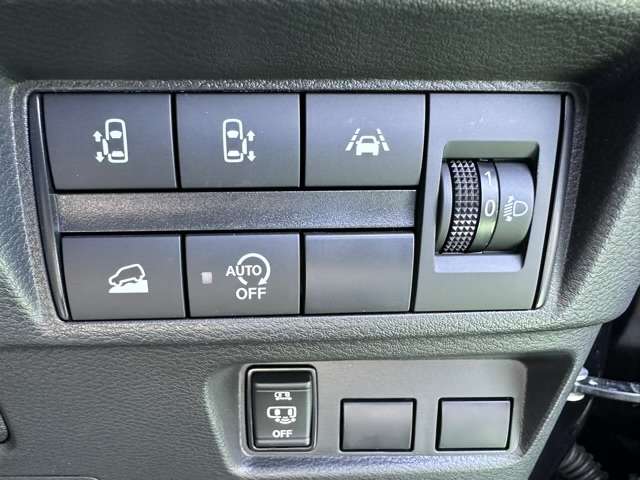 三菱 ｅＫクロス　スペース ６６０ Ｇ プラス エディション R4年 (東海) 99