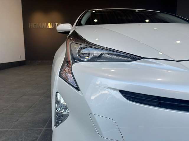 トヨタ プリウス １．８ Ｓ ツーリングセレクション H29年 (近畿) 99