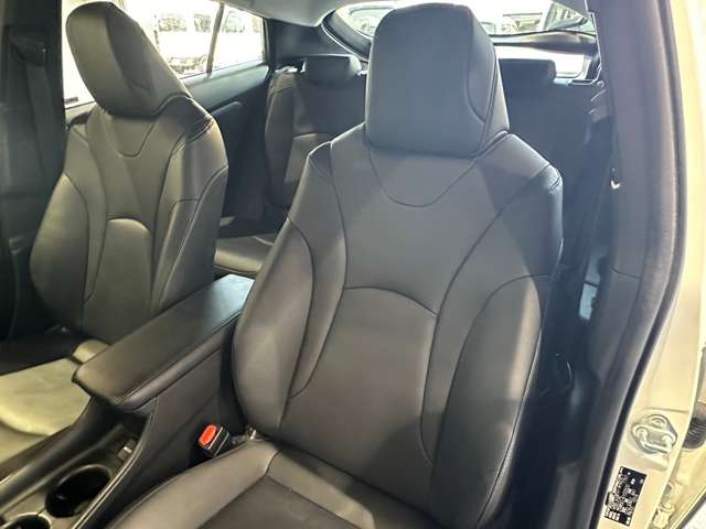 トヨタ プリウス １．８ Ｓ ツーリングセレクション H29年 (近畿) 99