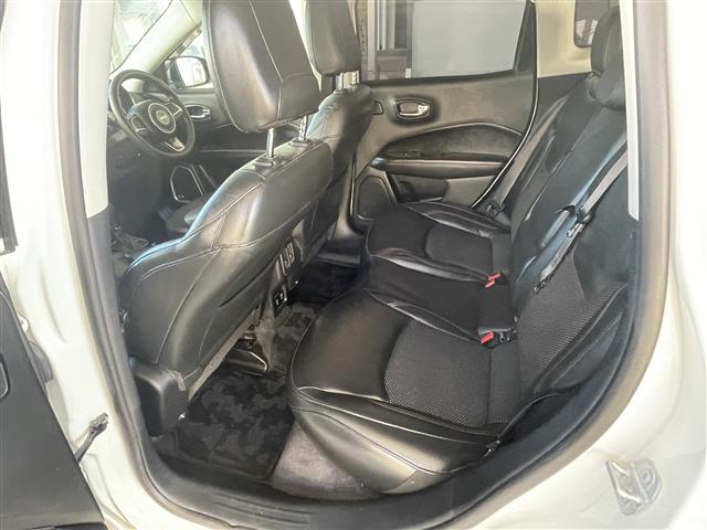 ジープ コンパス リミテッド ４ＷＤ R1年 (東海) 99