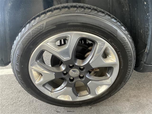 ジープ コンパス リミテッド ４ＷＤ R1年 (東海) 99