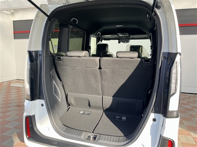 ホンダ Ｎ　ＢＯＸ カスタム ６６０ ターボ R6年 (関東) 99