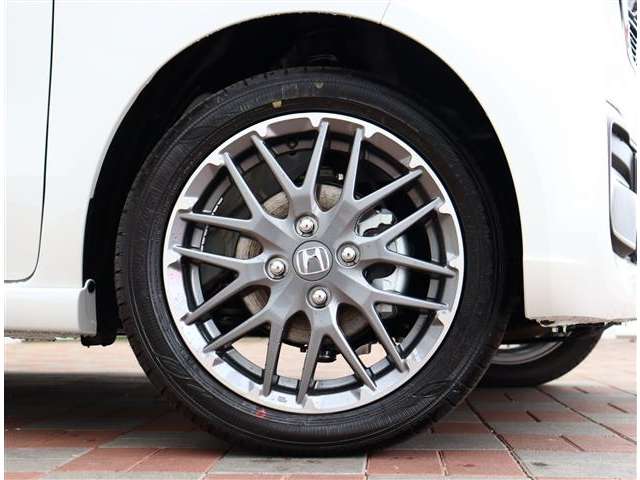 ホンダ Ｎ　ＢＯＸ カスタム ６６０ ターボ R6年 (関東) 99