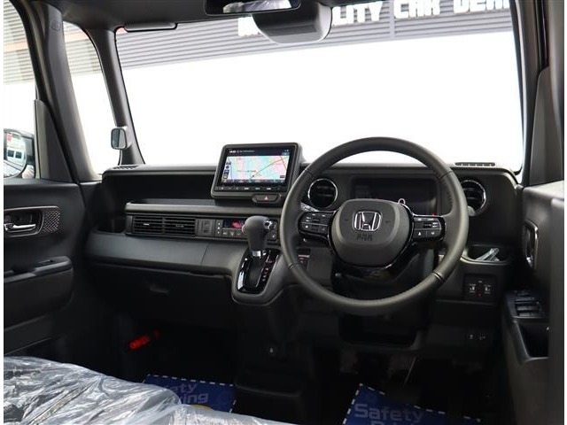 ホンダ Ｎ　ＢＯＸ カスタム ６６０ ターボ R6年 (関東) 99