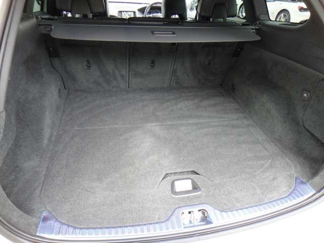 ボルボ ＸＣ６０ Ｄ４　Ｒデザイン H27年 (東北) 99