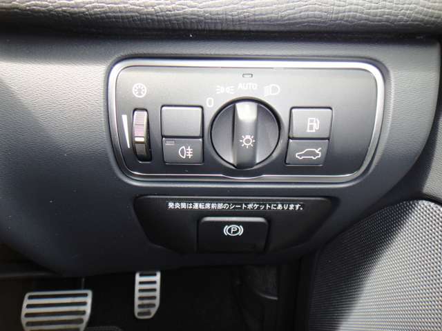 ボルボ ＸＣ６０ Ｄ４　Ｒデザイン H27年 (東北) 99