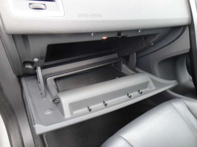 ボルボ ＸＣ６０ Ｄ４　Ｒデザイン H27年 (東北) 99