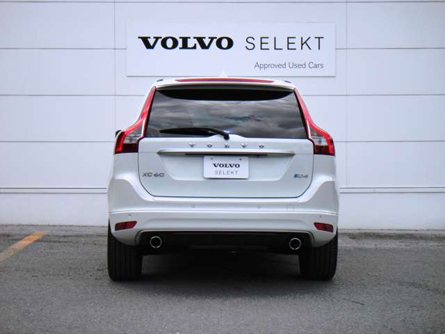 ボルボ ＸＣ６０ Ｄ４　Ｒデザイン H27年 (東北) 99