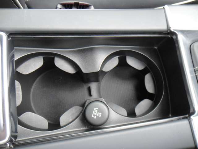 ボルボ ＸＣ６０ Ｄ４　Ｒデザイン H27年 (東北) 99